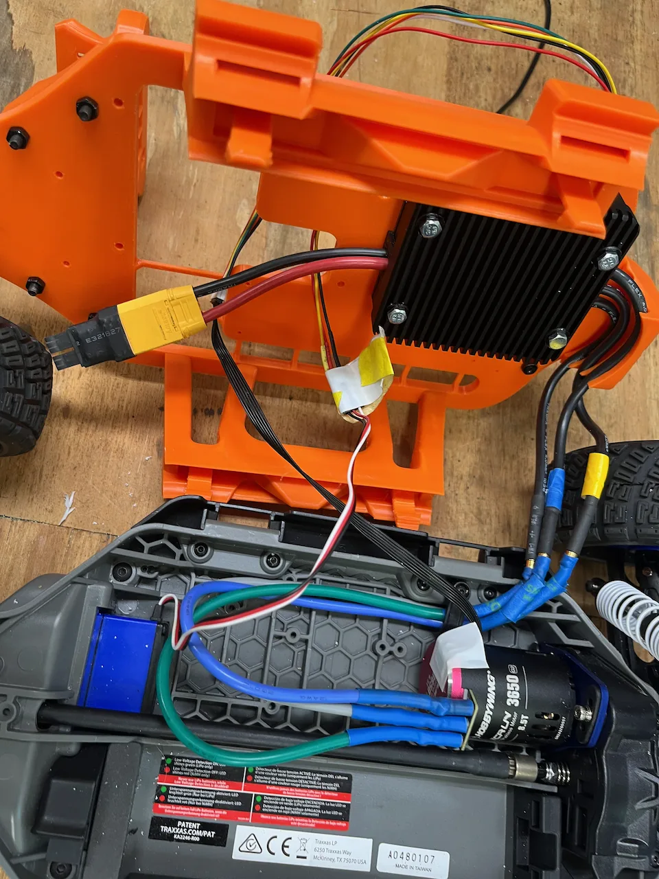 Workbench with header